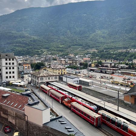 Dreamers Apartment Tirano Bagian luar foto